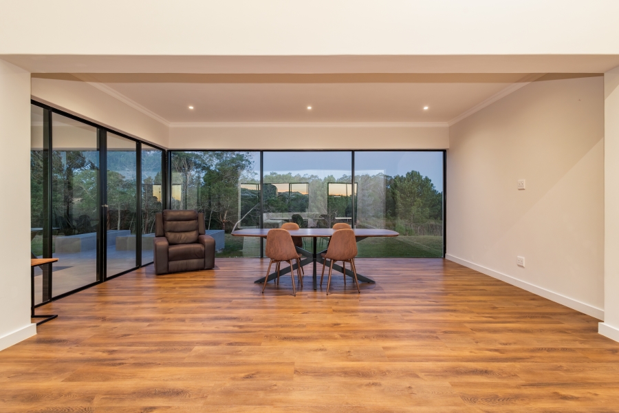 3 Bedroom Property for Sale in The Crags Western Cape
